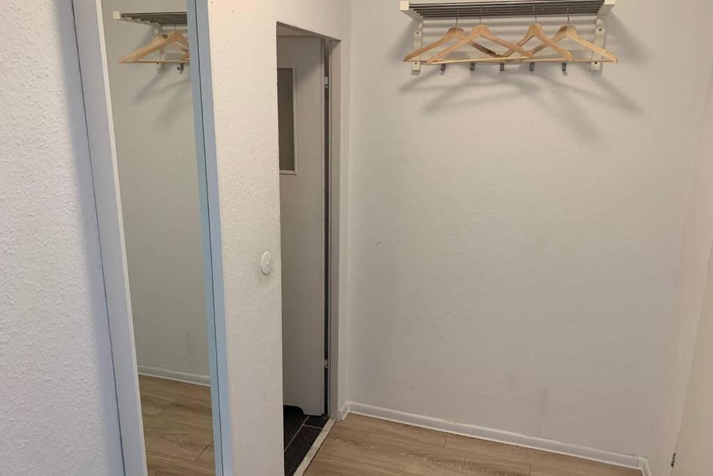 1 Zi-whg, Netflix, Wifi, Küche, 15min Zum Zentrum