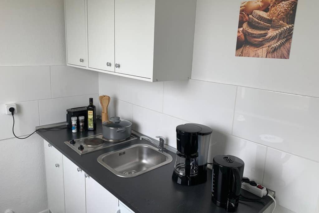1 Zi-whg, Netflix, Wifi, Küche, 15min Zum Zentrum